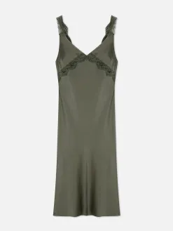 Nuisette Mi-longue En Satin à Finitions En Dentelle