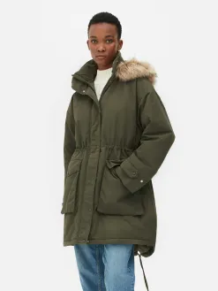 Parka à Capuche En Fausse Fourrure