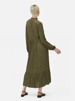 Robe Mi-longue Plissée En Satin